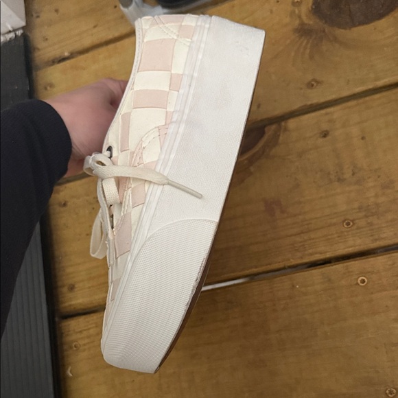 Vans Checkerboard Low Top Sneakers - Pale Pink & White - Picture 3 of 5